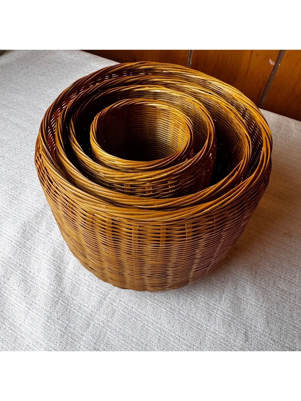 Set of 4 Nesting Wicker Baskets Small Round Woven Rattan Boho Home Decor